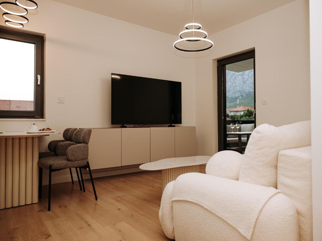 Dnevni boravak apartmana Marta s pogledom na more